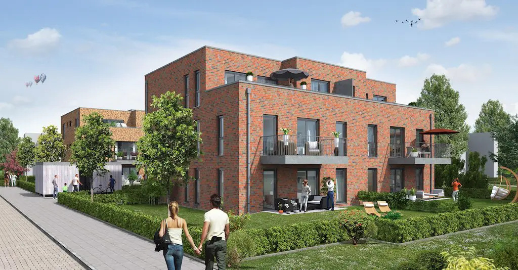 Perspektive Expose: Mehrfamilienhaus mit Ziegelsteinfassade, Balkonen und Gartenanlage.